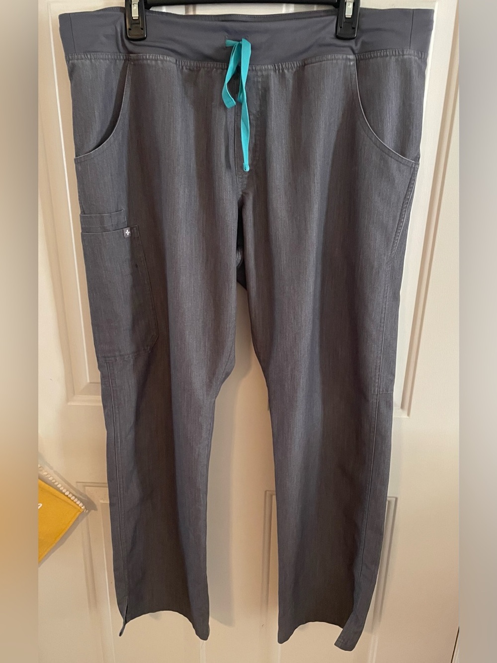 FIGS straight leg scrub pants